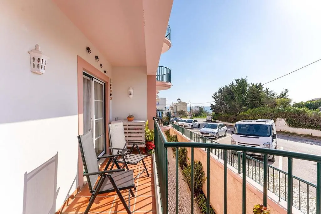 Central Apartment In Luz At Walking Distance To The Beach And Center With Tv And Wifi 0*,